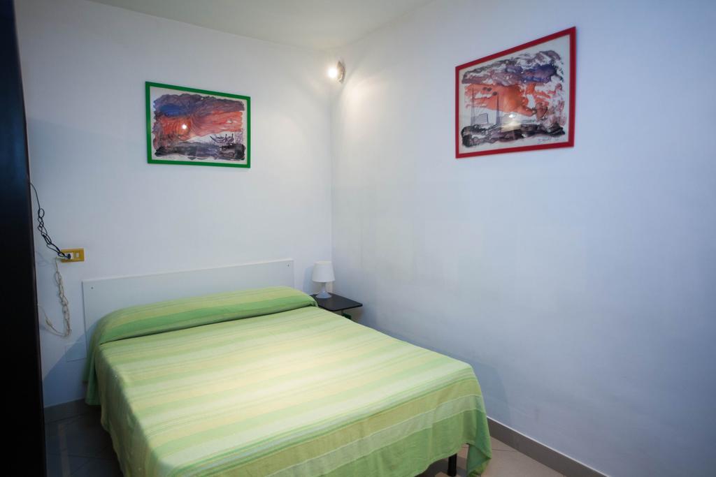 Serra Casa Vacanza A Piazza Del Plebiscito Napels Buitenkant foto